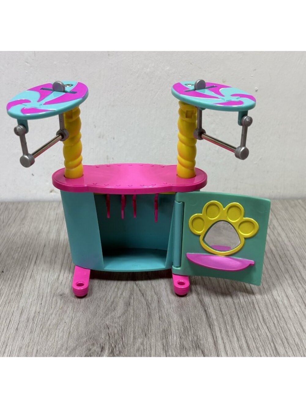 Vintage Polly Pocket Dazzlin Pet Show Trapeze Kitties 2003